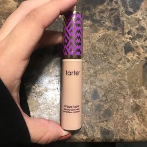 Tarte tape shape concealer